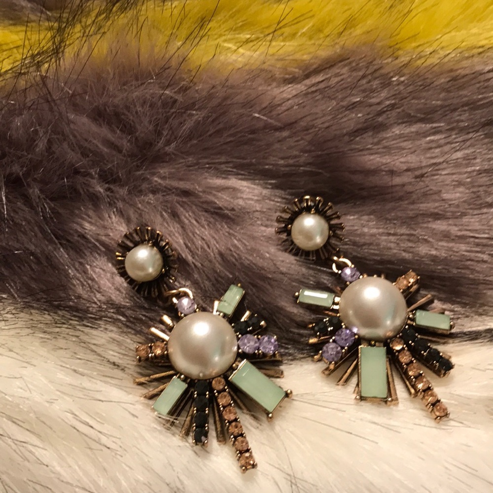 Pearl and green stone drop earrings with gold